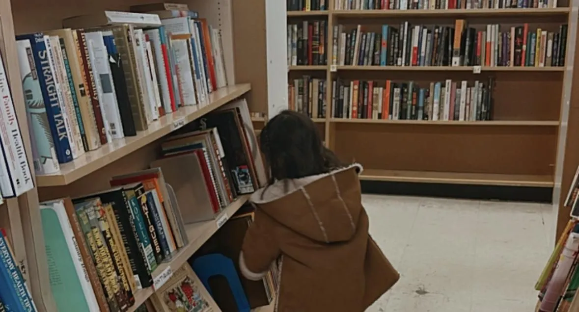 Store Image