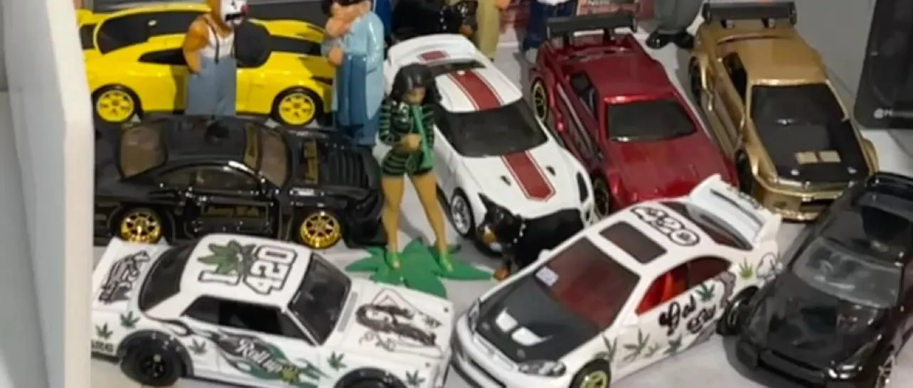 Store Image