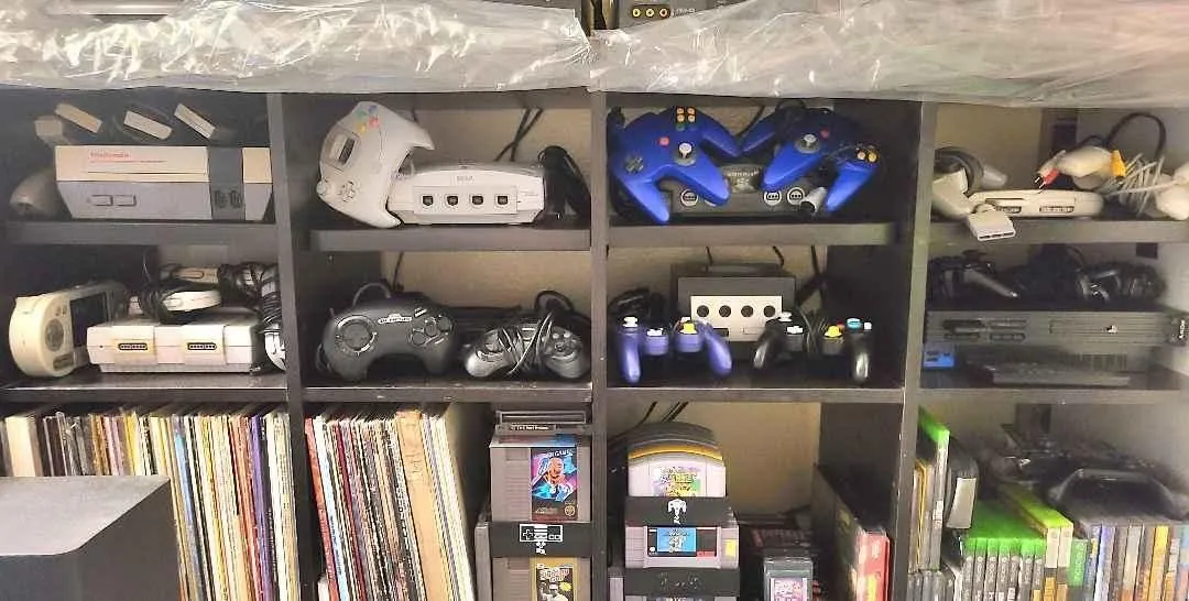 Store Image