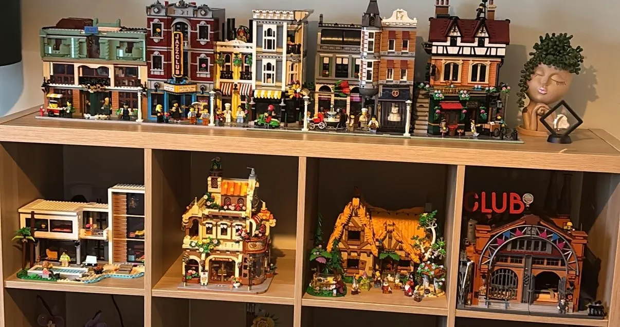 Store Image