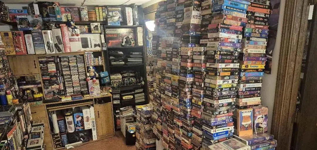 Store Image