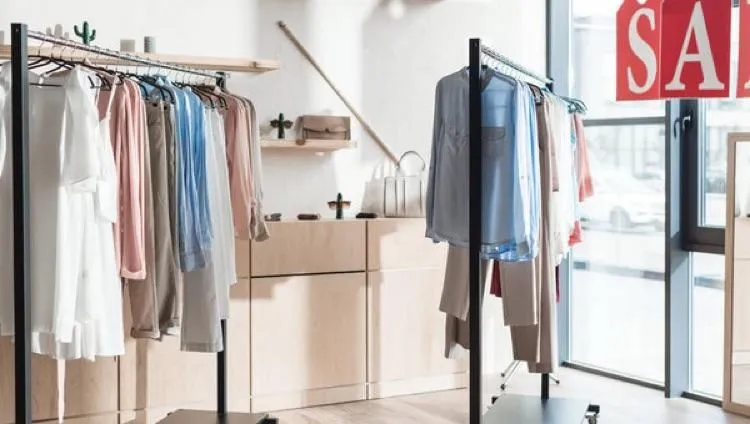 Store Image