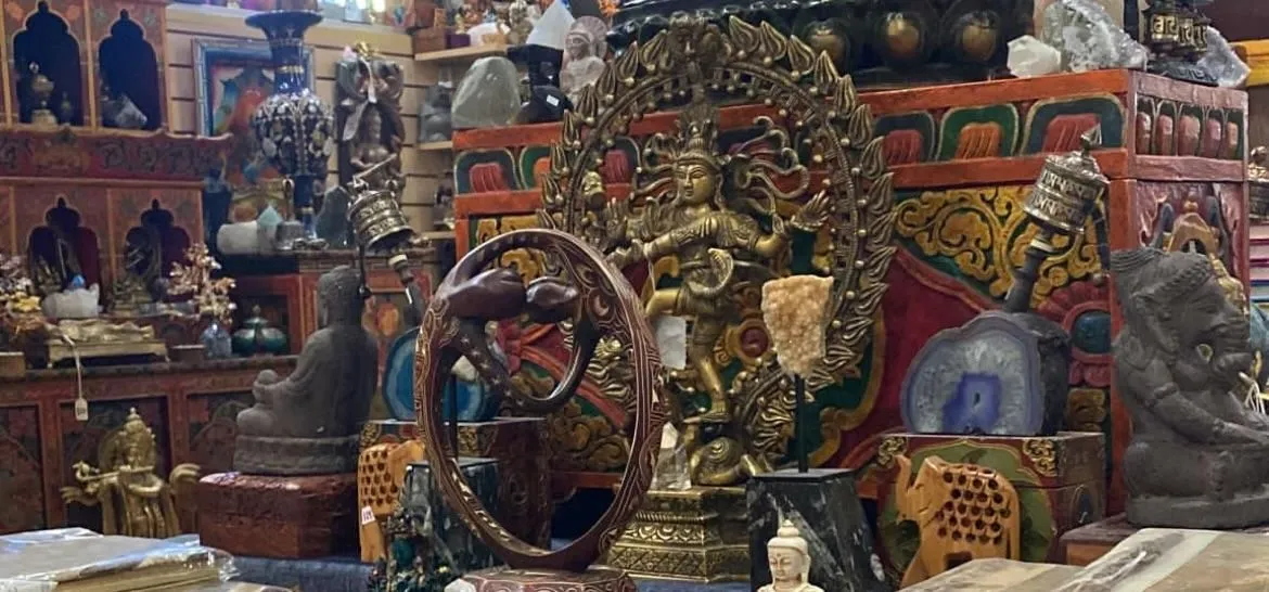 Store Image