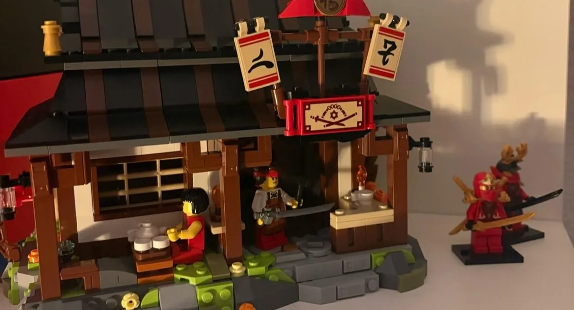 Store Image