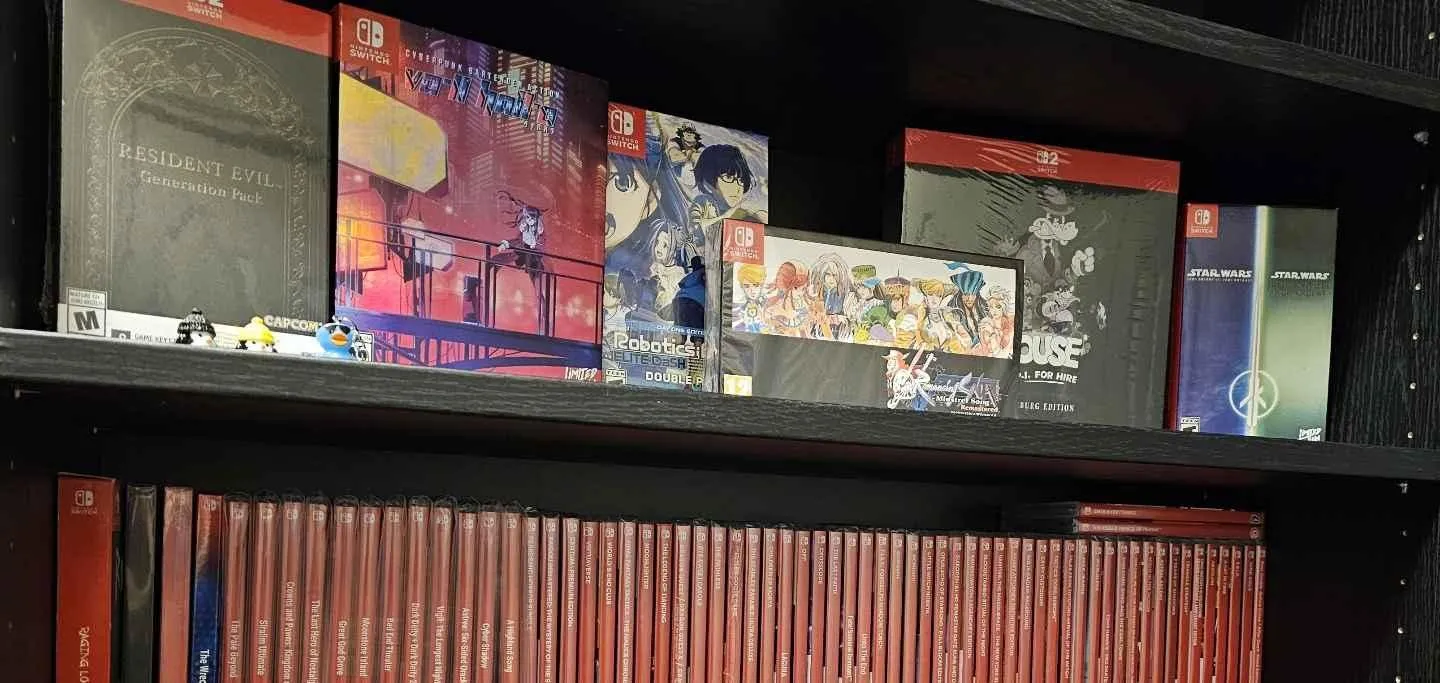 Store Image