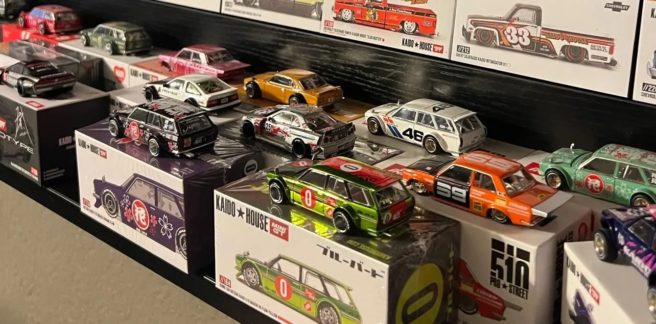 Store Image