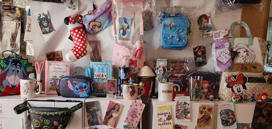 Store Image