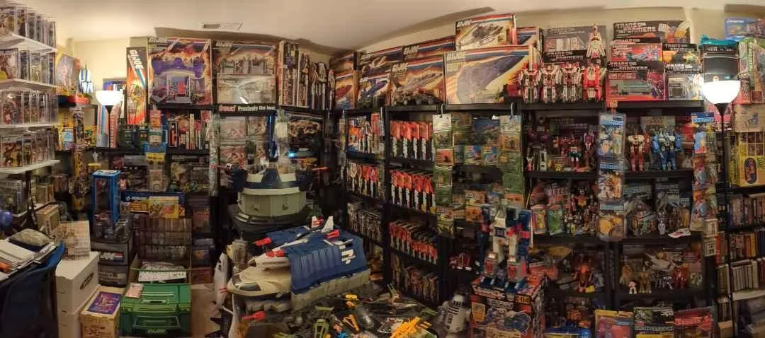 Store Image