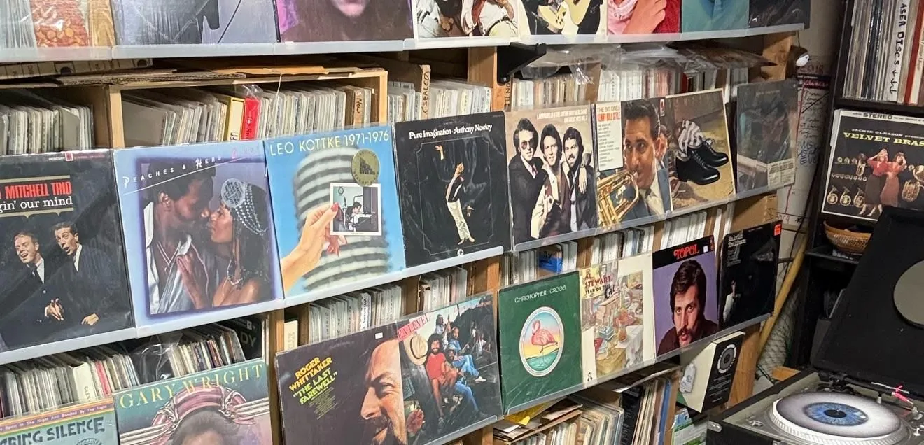 Store Image