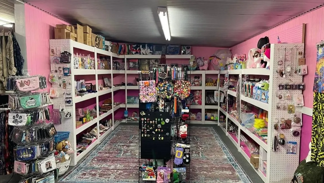 Store Image