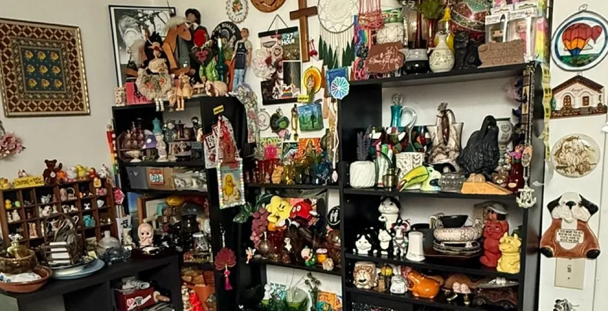 Store Image