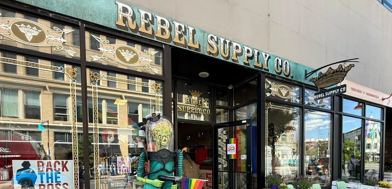 Store Image