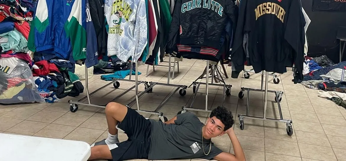 Store Image