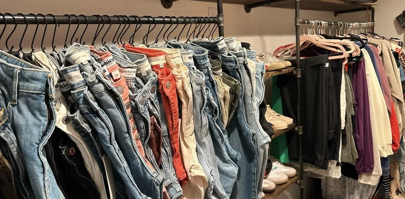 Store Image