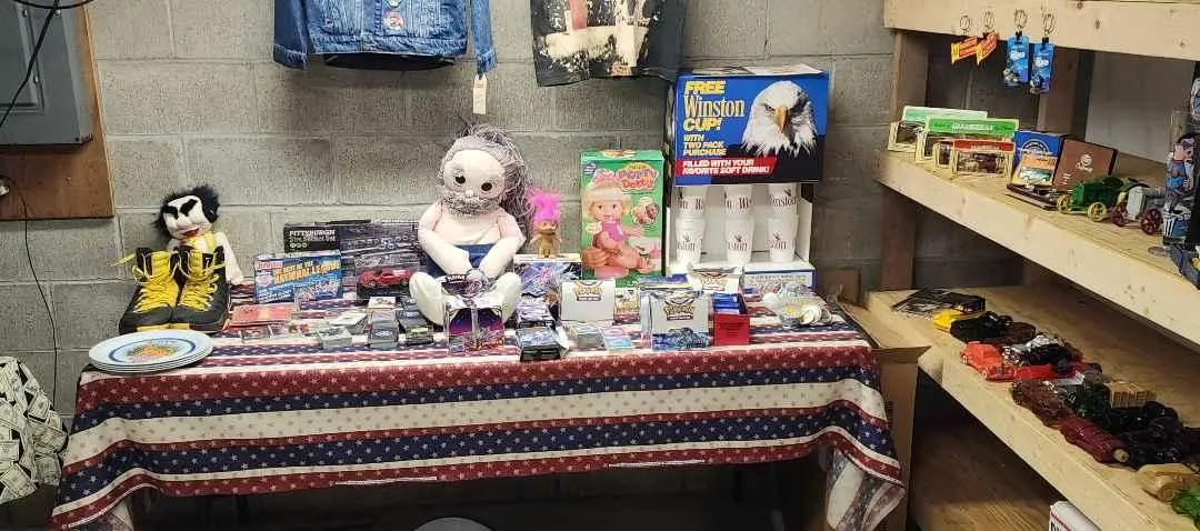 Store Image