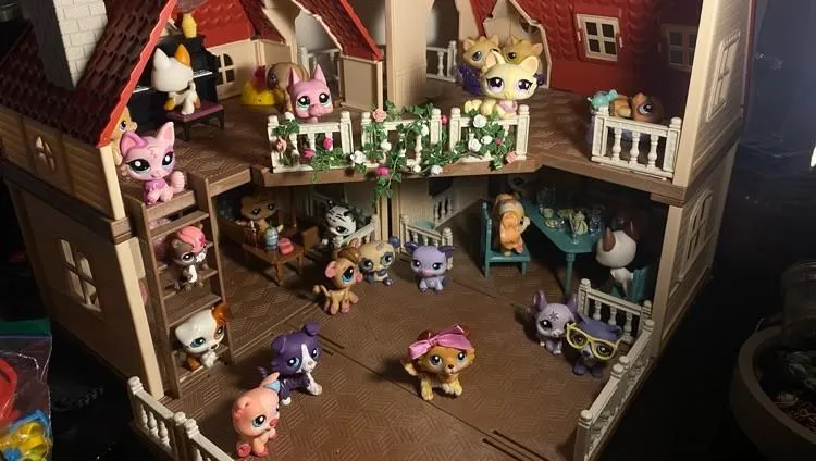 Store Image
