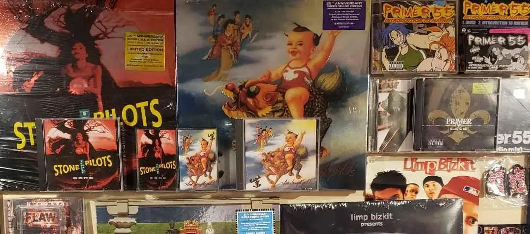 Store Image