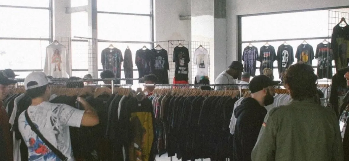 Store Image