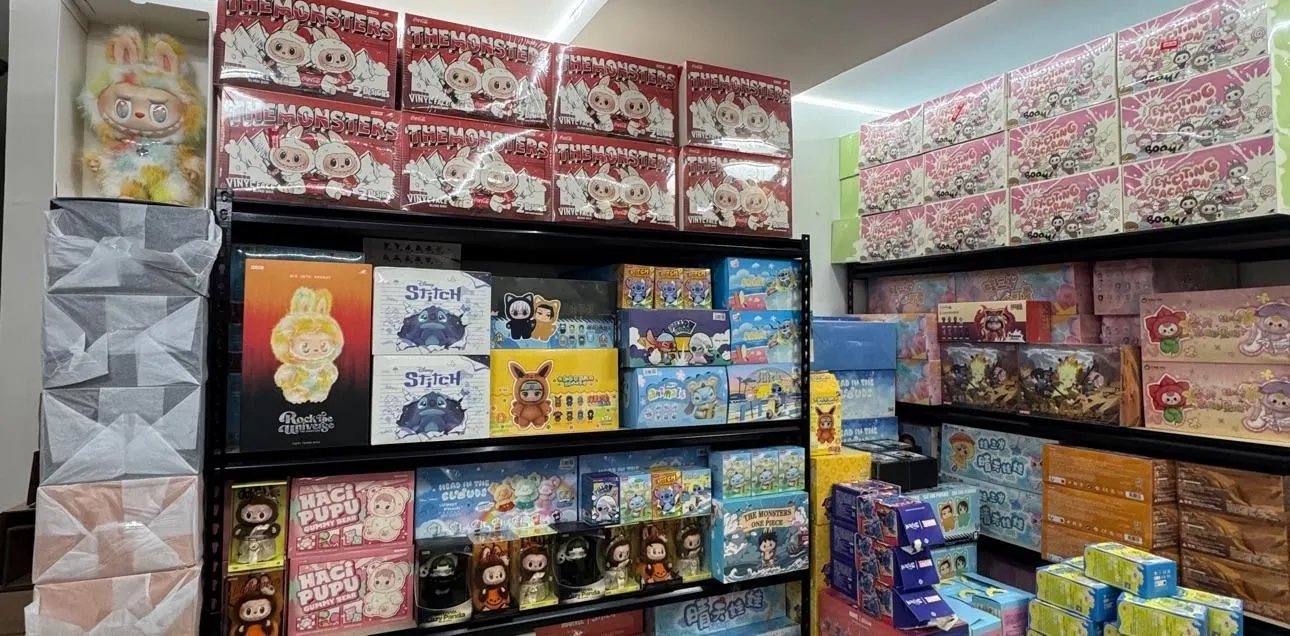 Store Image