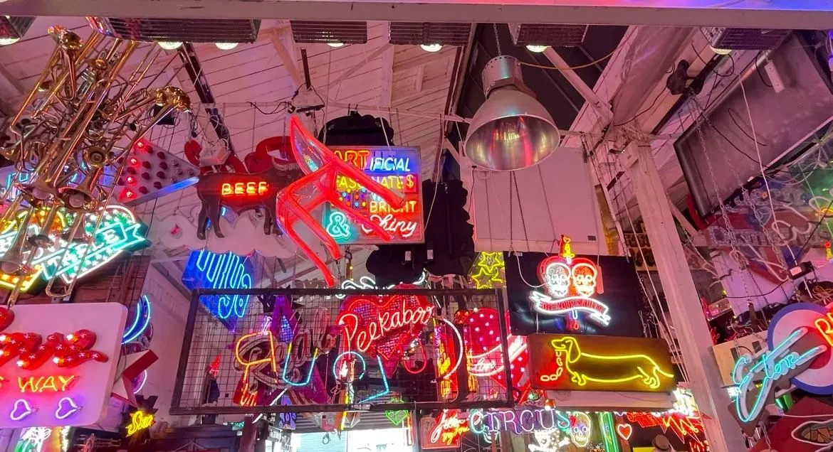 Store Image