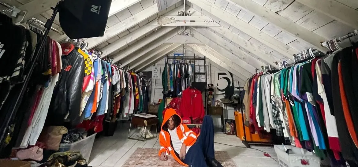Store Image