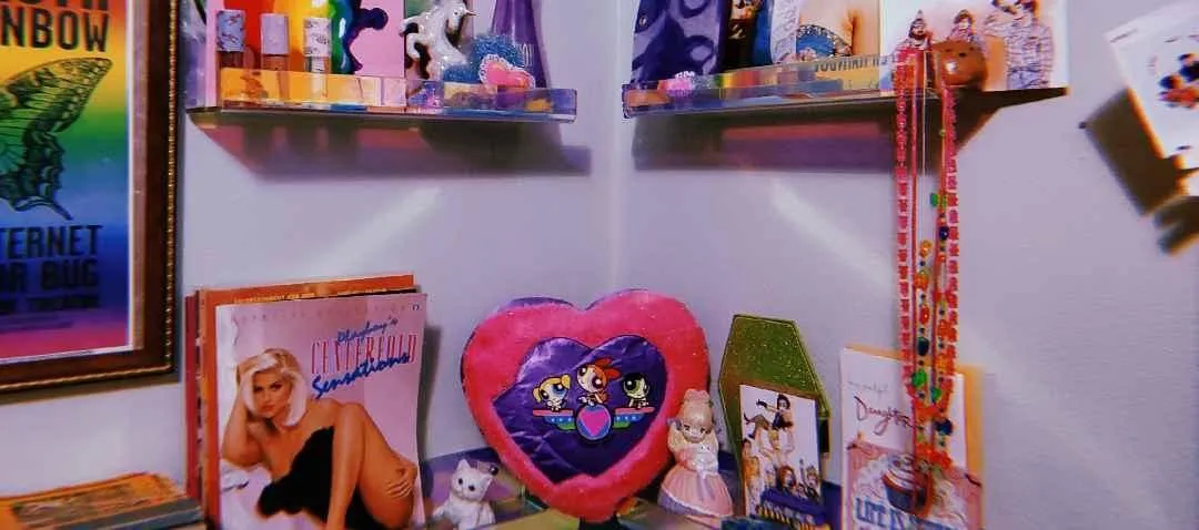 Store Image