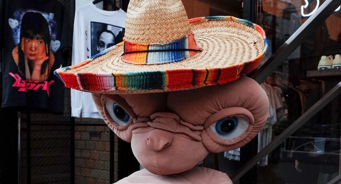 Store Image