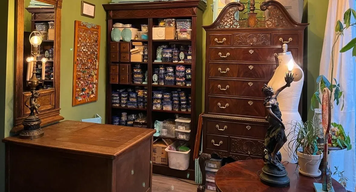 Store Image
