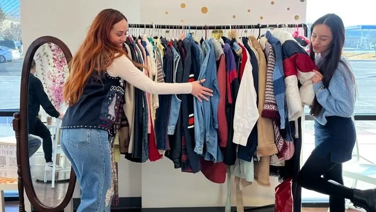 Store Image