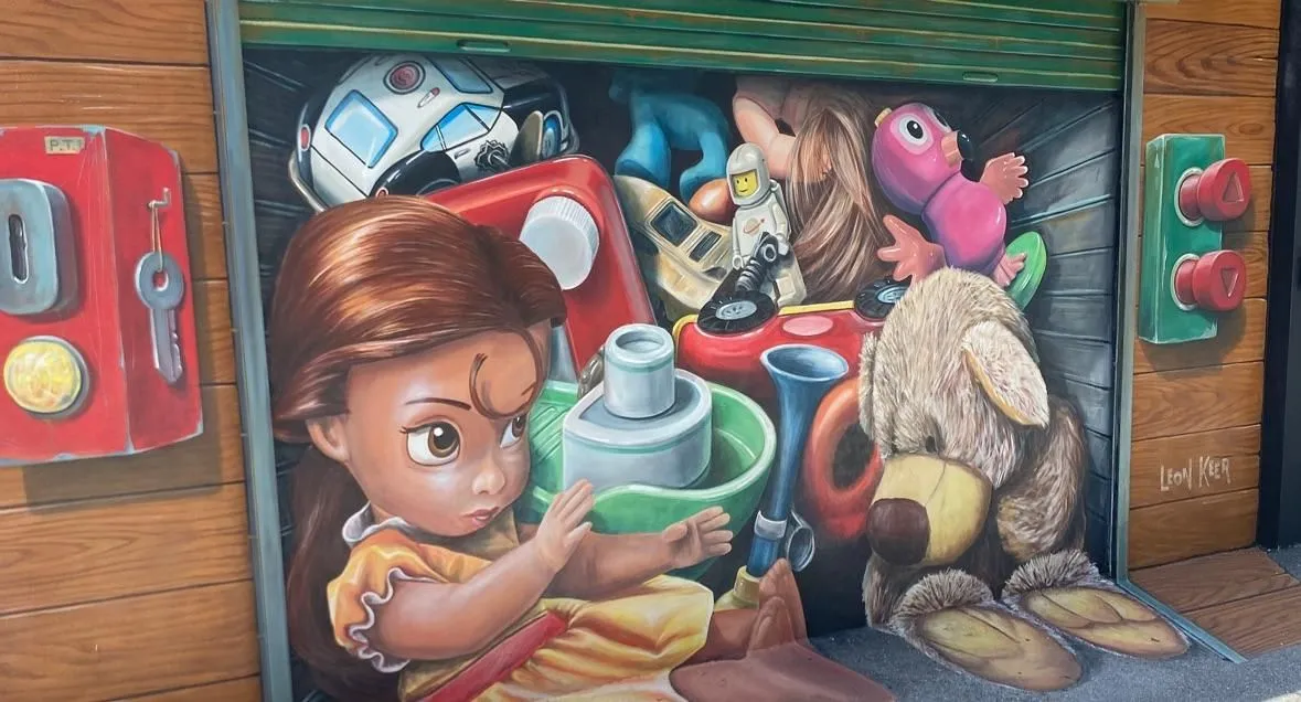 Store Image