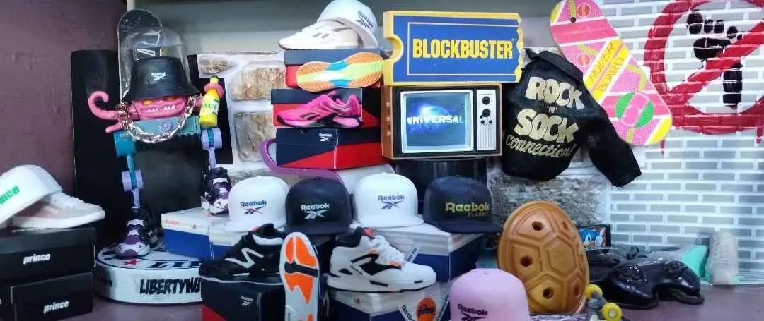 Store Image