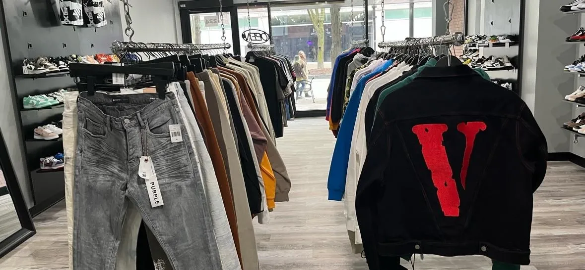 Store Image