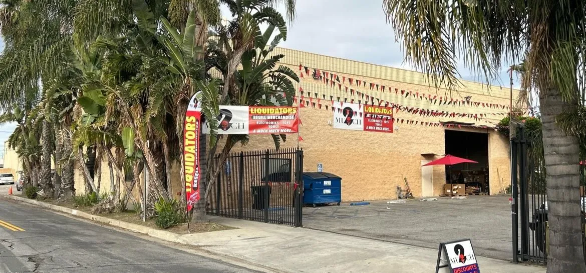 Store Image