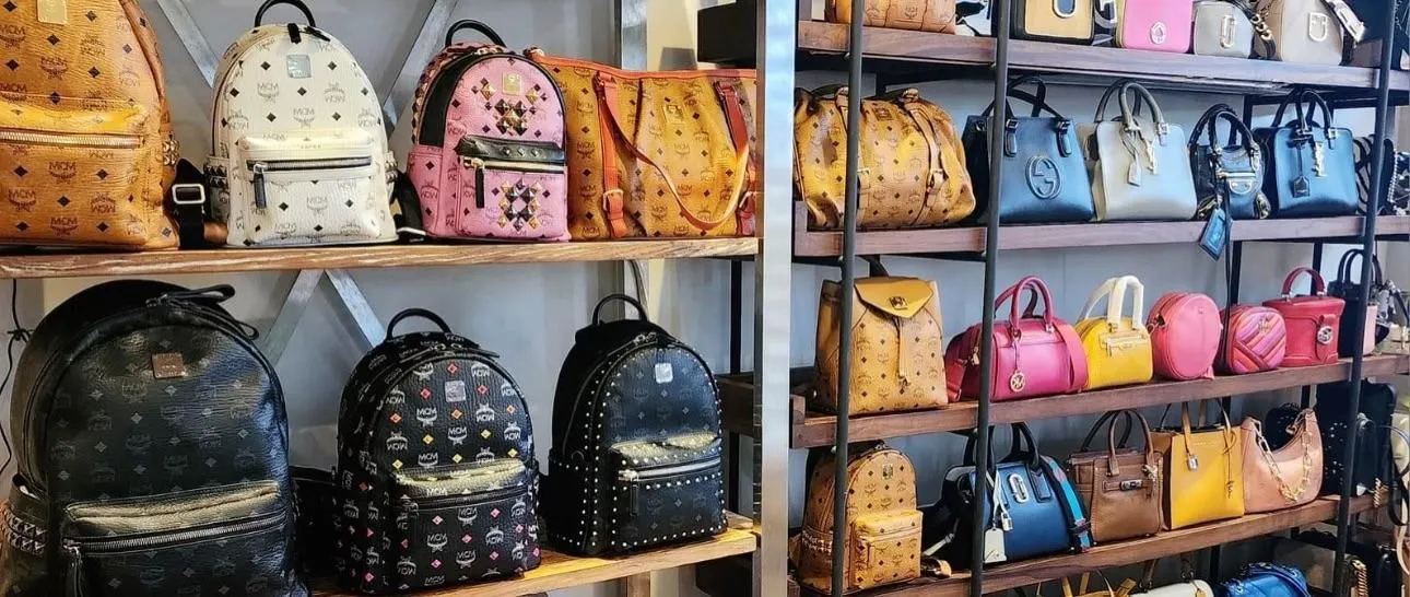 Store Image