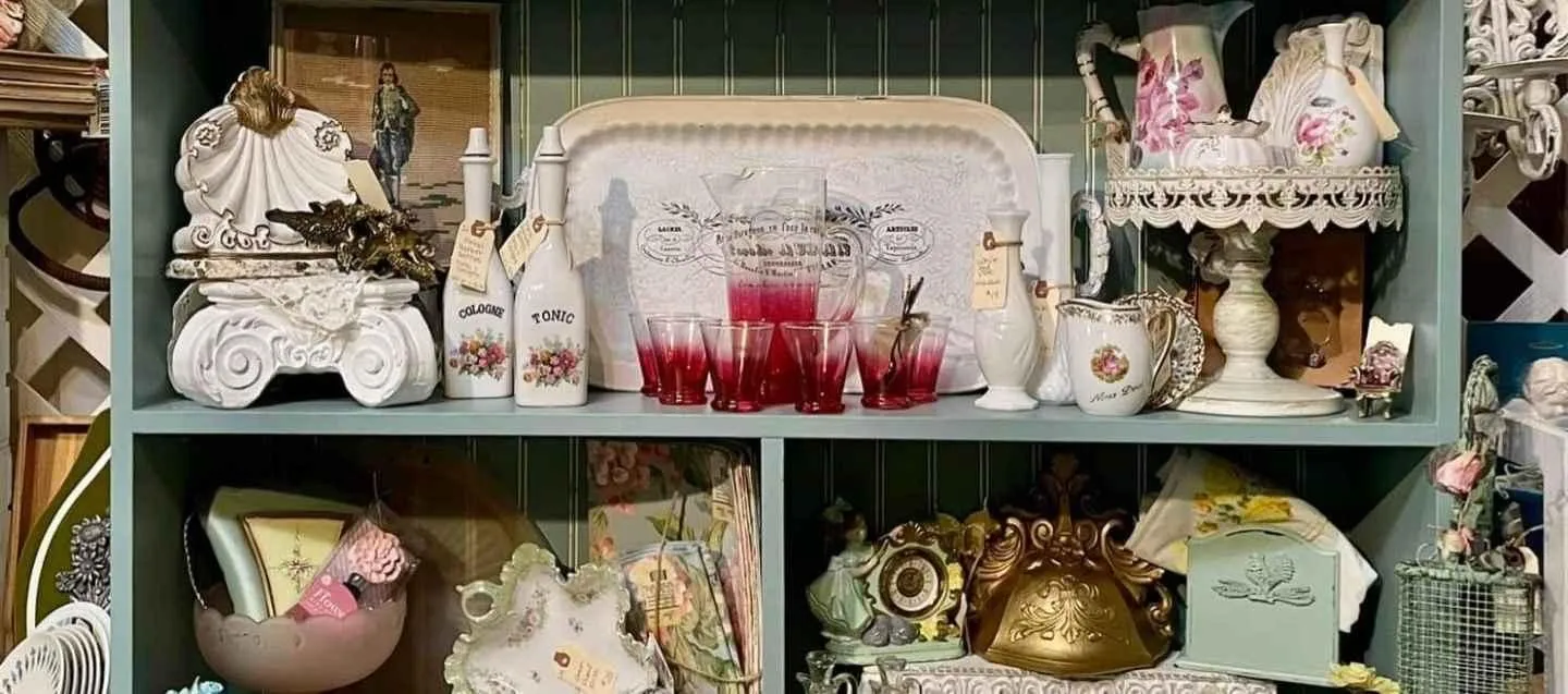 Store Image