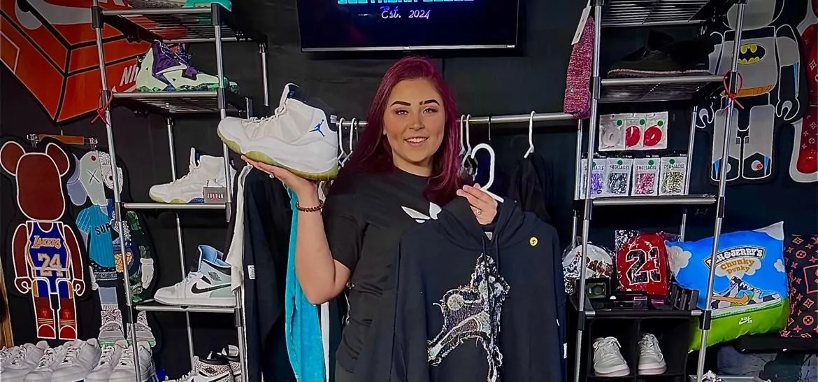 Store Image