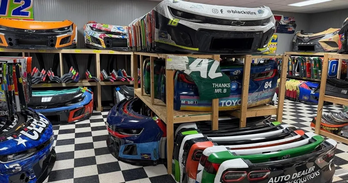Store Image