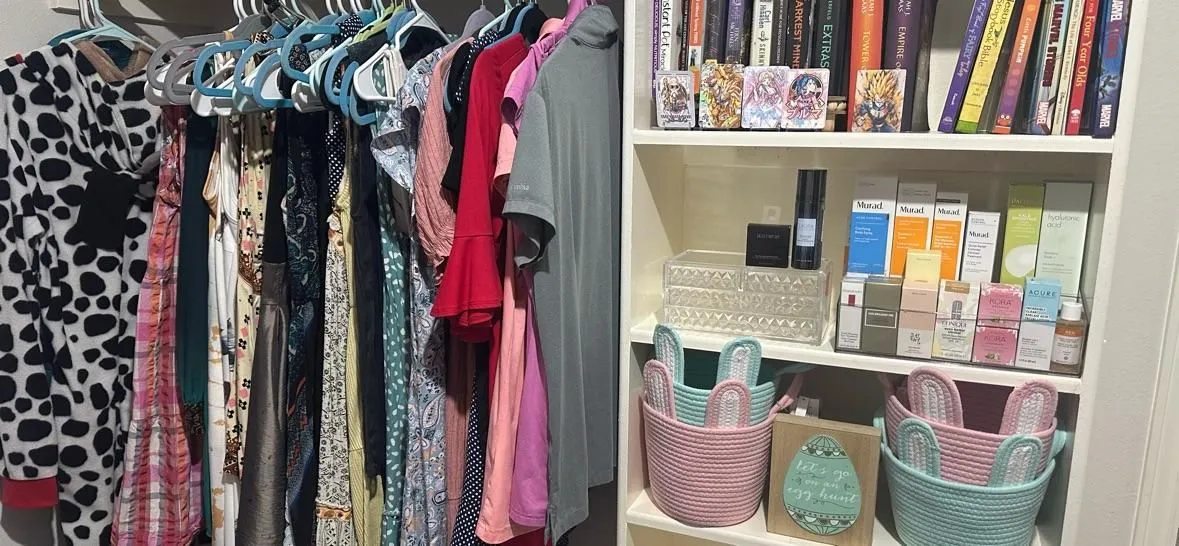 Store Image