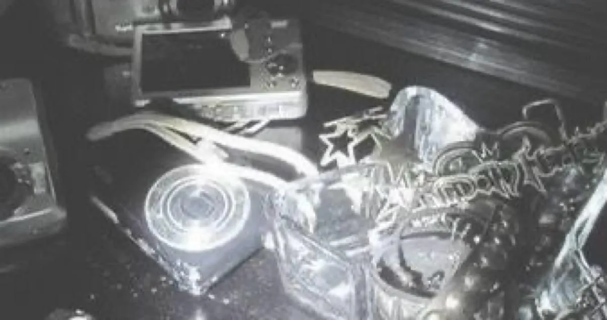 Store Image