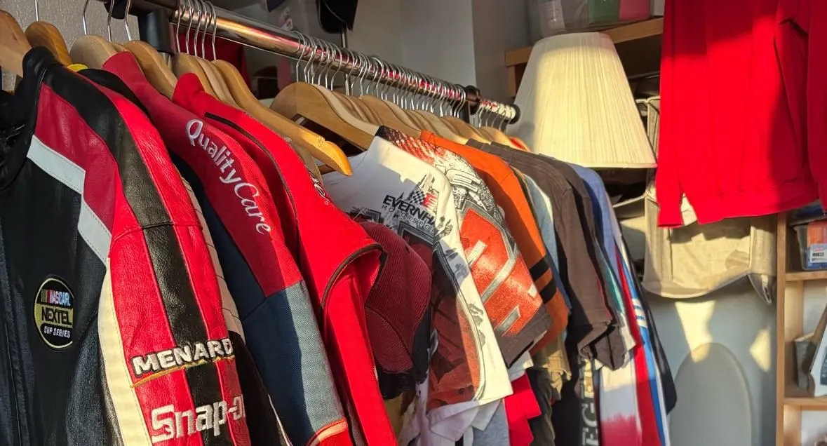 Store Image