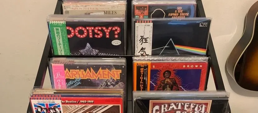 Store Image