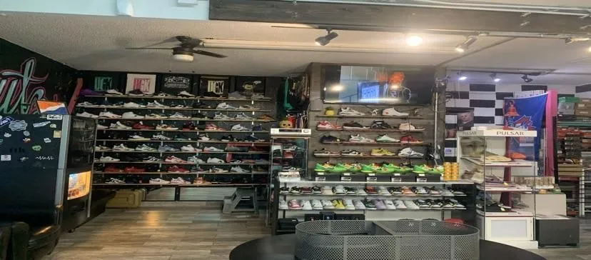 Store Image