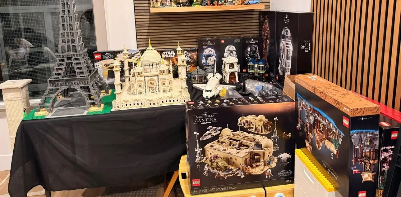 Store Image