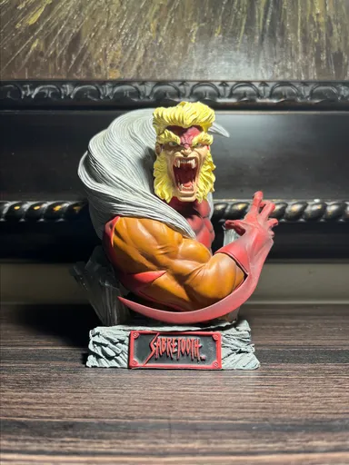 SABRETOOTH ROGUES GALLERY MARVEL BUST