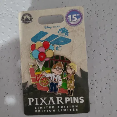 Disney Pixar Up Carl and Ellie LE Pin