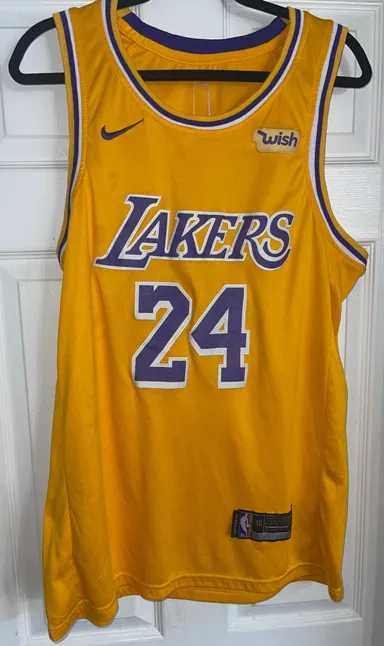 Lakers Kobe Bryant Jersey Size 50