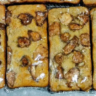 2 Banana Bread with Walnuts and Topped with Candied Praline Pecans