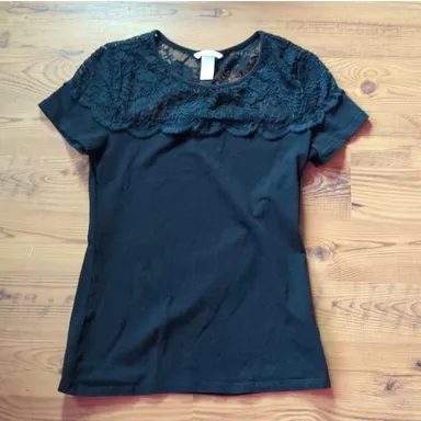 H&M T-shirt Size small