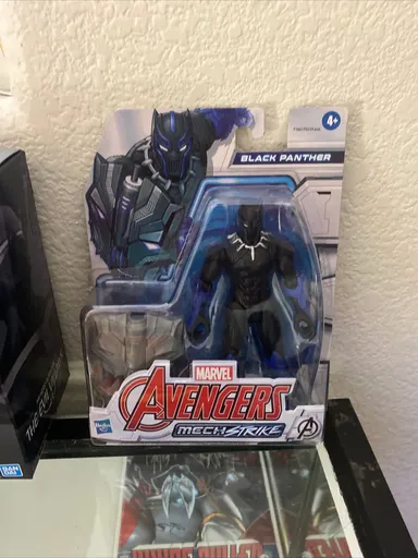 Marvel Avengers Mech Strike Black Panther Action Figure Hasbro