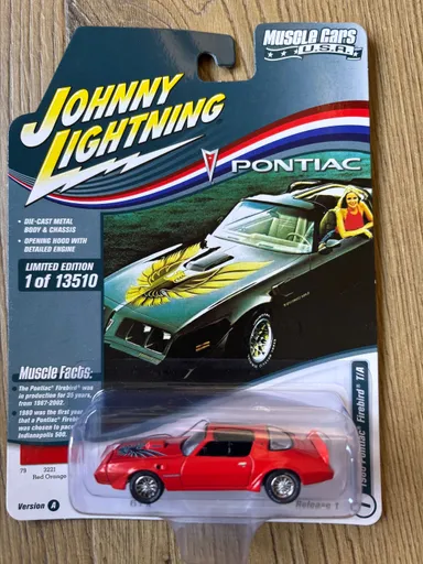 Johnny Lightning 1980 Firebird